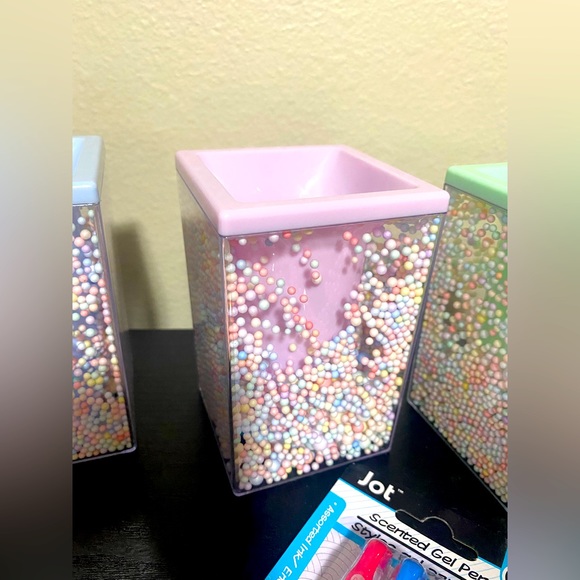 Pencil holders, party favors, decorations-New - Picture 8 of 13